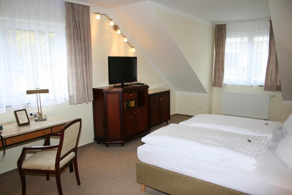 Hotel-Restaurant Stollen เมเคอร์นิค ห้อง รูปภาพ